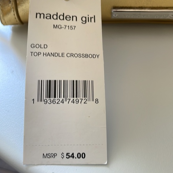 Pretty Metallic Gold City Bag - Picture 7 of 16